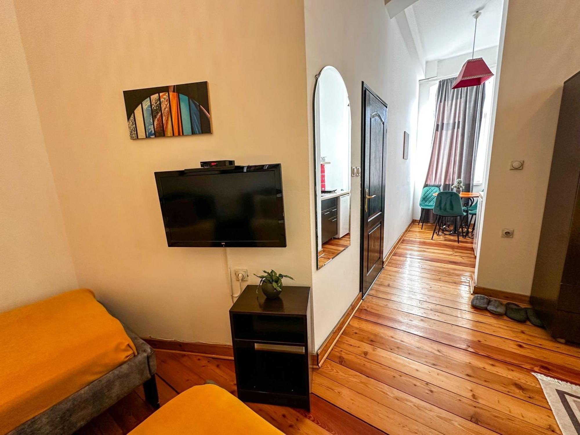The Only One Apartments Ni Exteriér fotografie